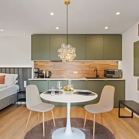 דירה Fuer 2 - Wlan - Kueche Haßloch